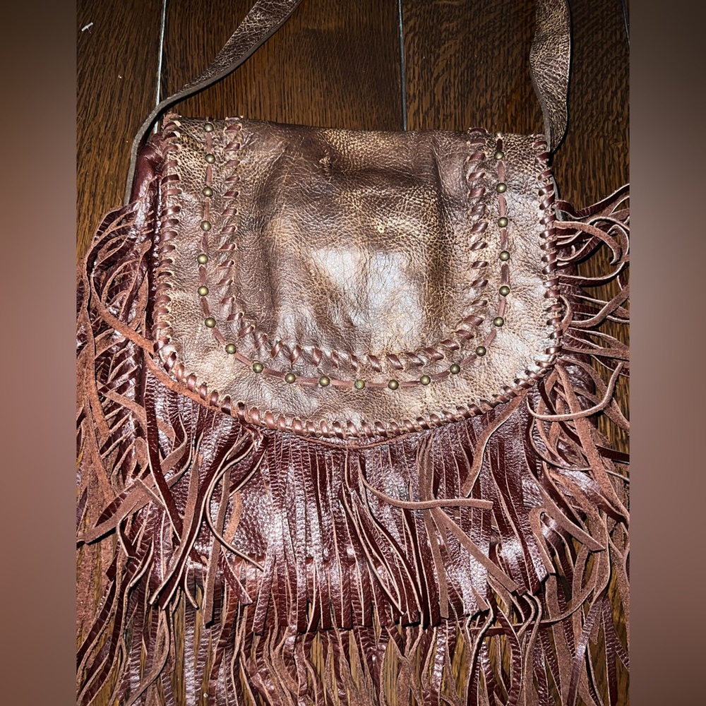 Leather purse with fringe